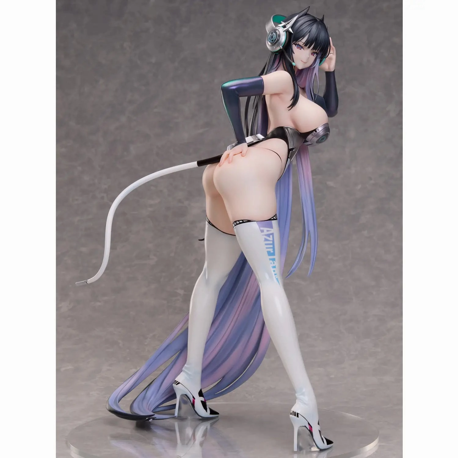 Exclusive Collectible Item Azur Lane Strasbourg: Faerie of the Race Circuit Figurine <br>[Pre-Order 14/09/25]