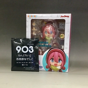 Collectible piece Designer Display Nendoroid No.903 Kakamigahara Nadeshiko GOODSMILE ONLINE SHOP Reservation Benefits with "Beard Seal" (Yuru Camp)